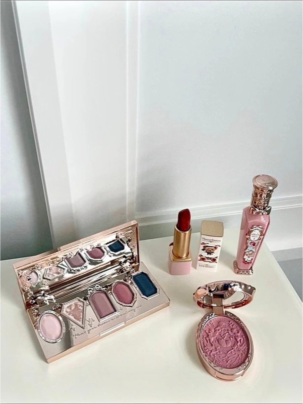 Strawberry Rococo make up bundle